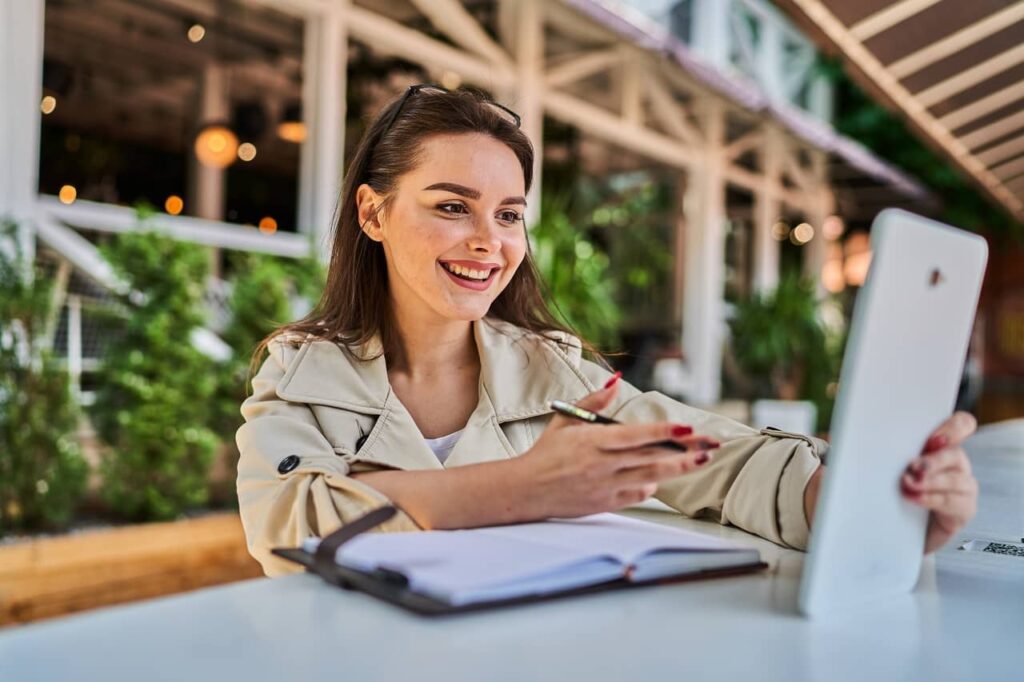 The Educational Benefits of IB English Tutoring in Hong Kong